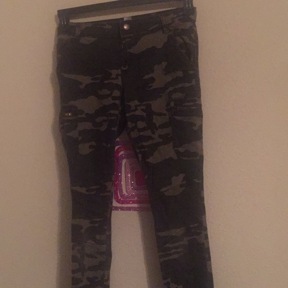 A camo pants